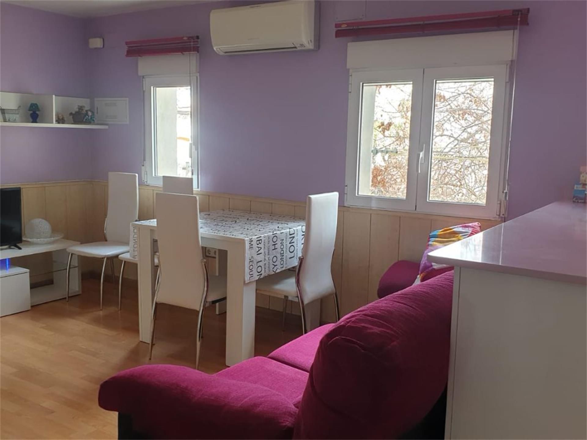 Comedor de Piso en venta en Almansa con Aire acondicionado, Calefacción y Amueblado