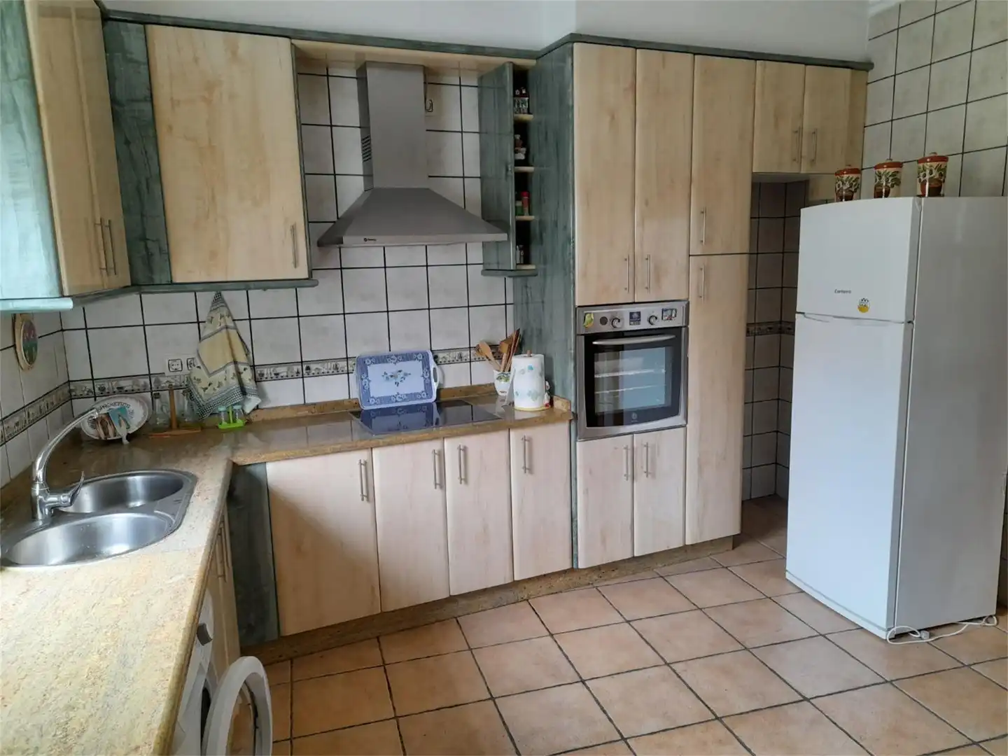 Cuina de Casa o xalet en venda en Viana do Bolo amb Calefacció, Parquet i Moblat