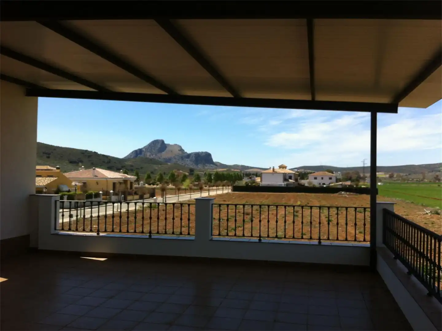 Terrassa de Casa o xalet en venda en Archidona amb Jardí privat, Parquet i Terrassa
