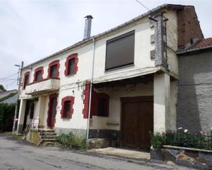 Exterior view of Country house for sale in Villagatón