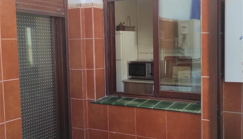 Casa adosada en venda a Plaza Valle del Genal, Atajate, Málaga - imatge 1 Foto 1 de Casa adosada en venda a Plaza Valle del Genal, Atajate, Málaga