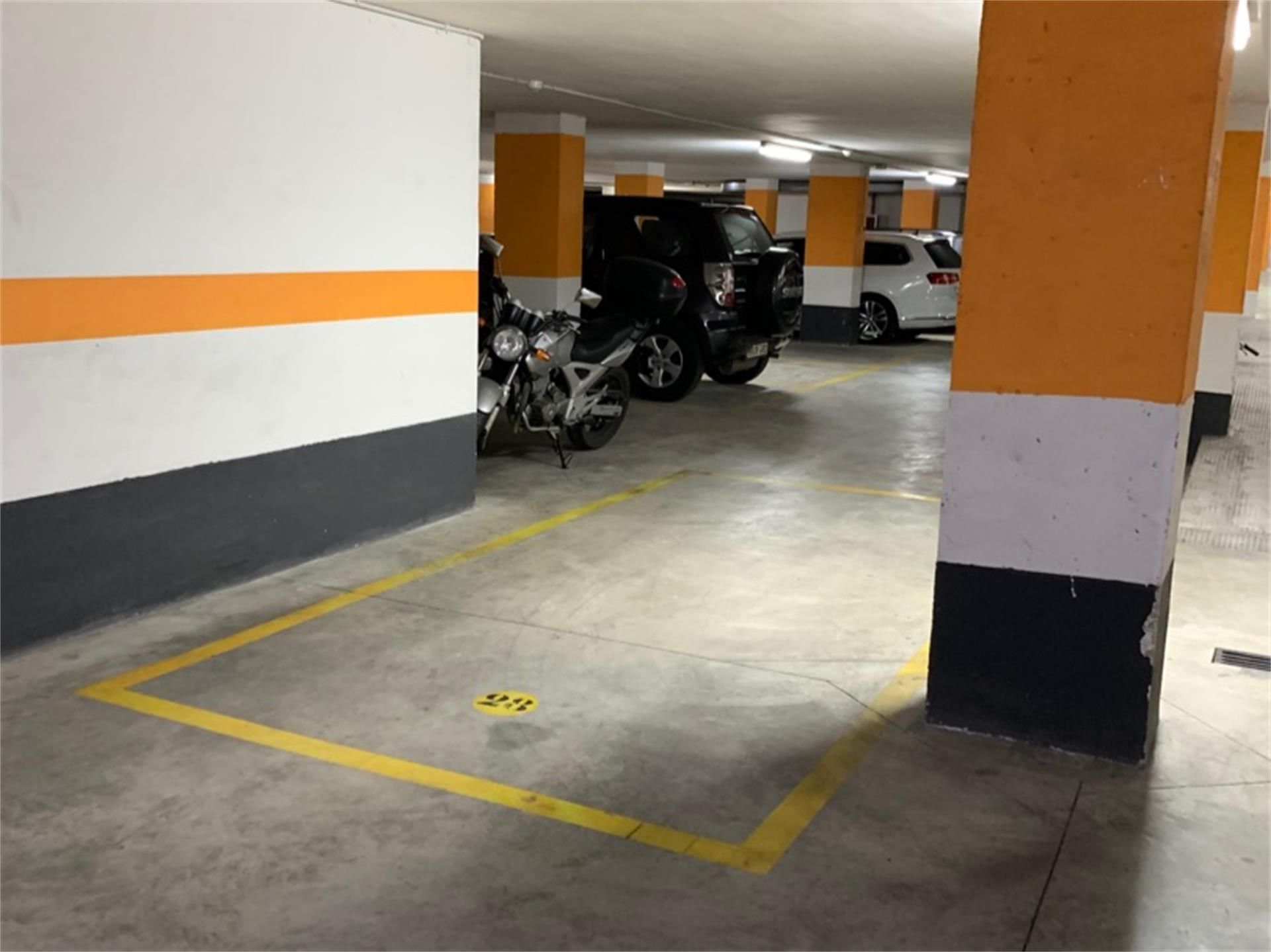 Aparcament de Garatge de lloguer en  Valencia Capital