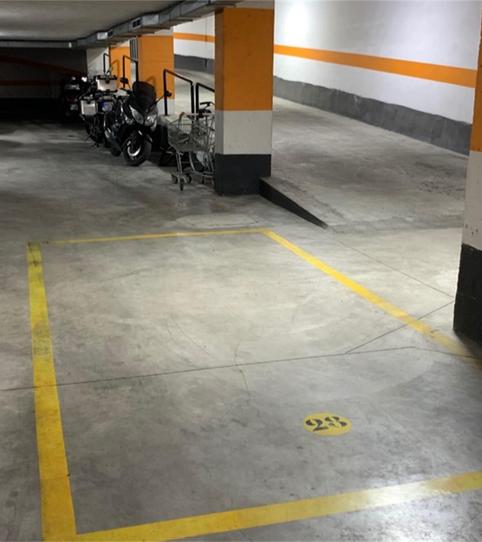 Foto 2 de Garaje de alquiler en Calle Luis Merelo y Mas, La Creu del Grau, Valencia