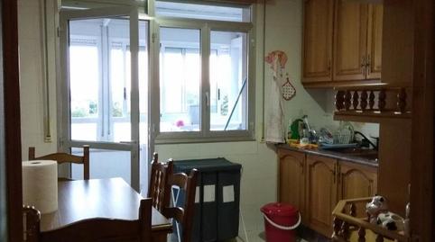Foto 3 de Piso en venta en Avenida de Sousas, 42, Verín, Ourense
