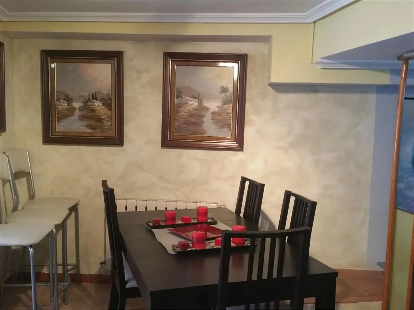 Casa o chalet de alquiler en Calle Los Enebros, 14, Mejostilla Comedor de Casa o chalet de alquiler en Cáceres con Calefacción, Jardín privado y Terraza
