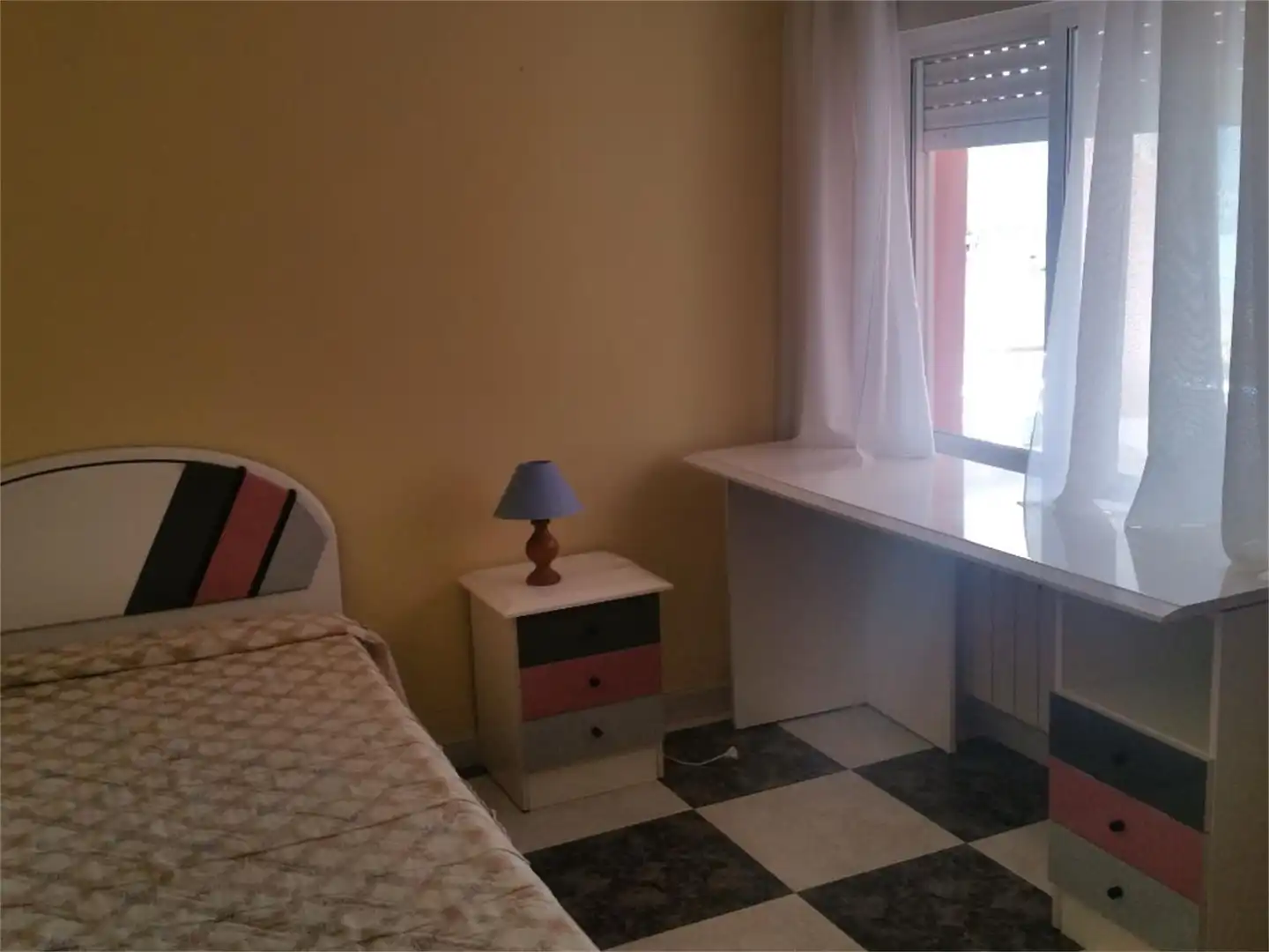 Casa o chalet de alquiler en Calle Los Enebros, 14, Mejostilla Habitación de Casa o chalet de alquiler en Cáceres con Calefacción, Jardín privado y Terraza