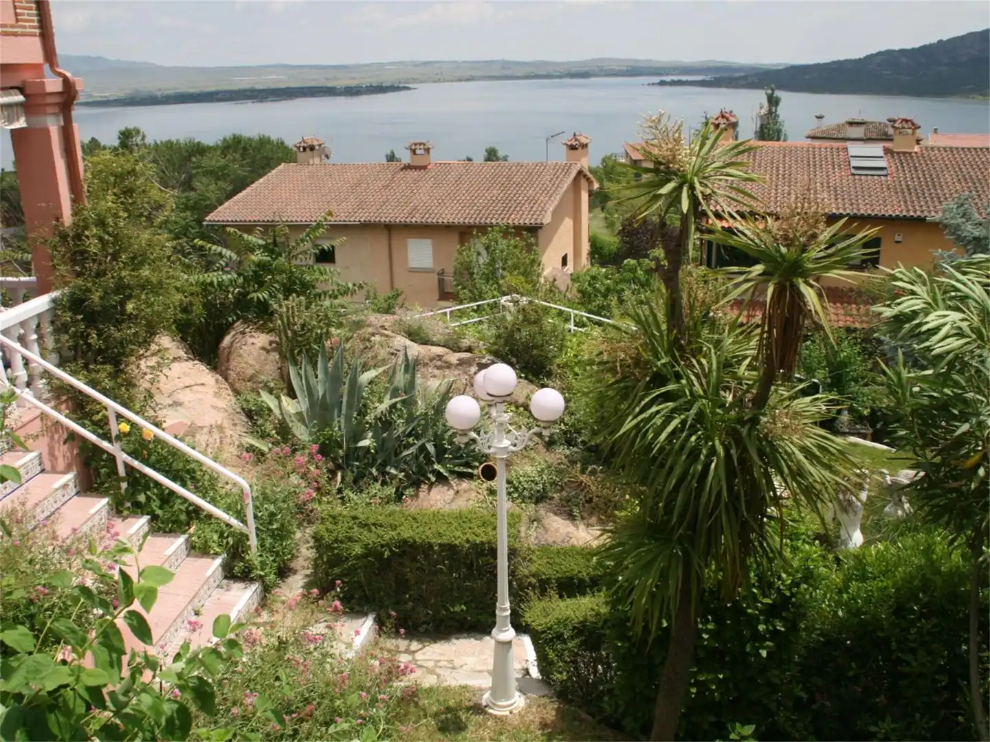 Casa o chalet de alquiler en Calle Los Enebros, 14, Mejostilla Jardín de Casa o chalet de alquiler en Cáceres con Calefacción, Jardín privado y Terraza