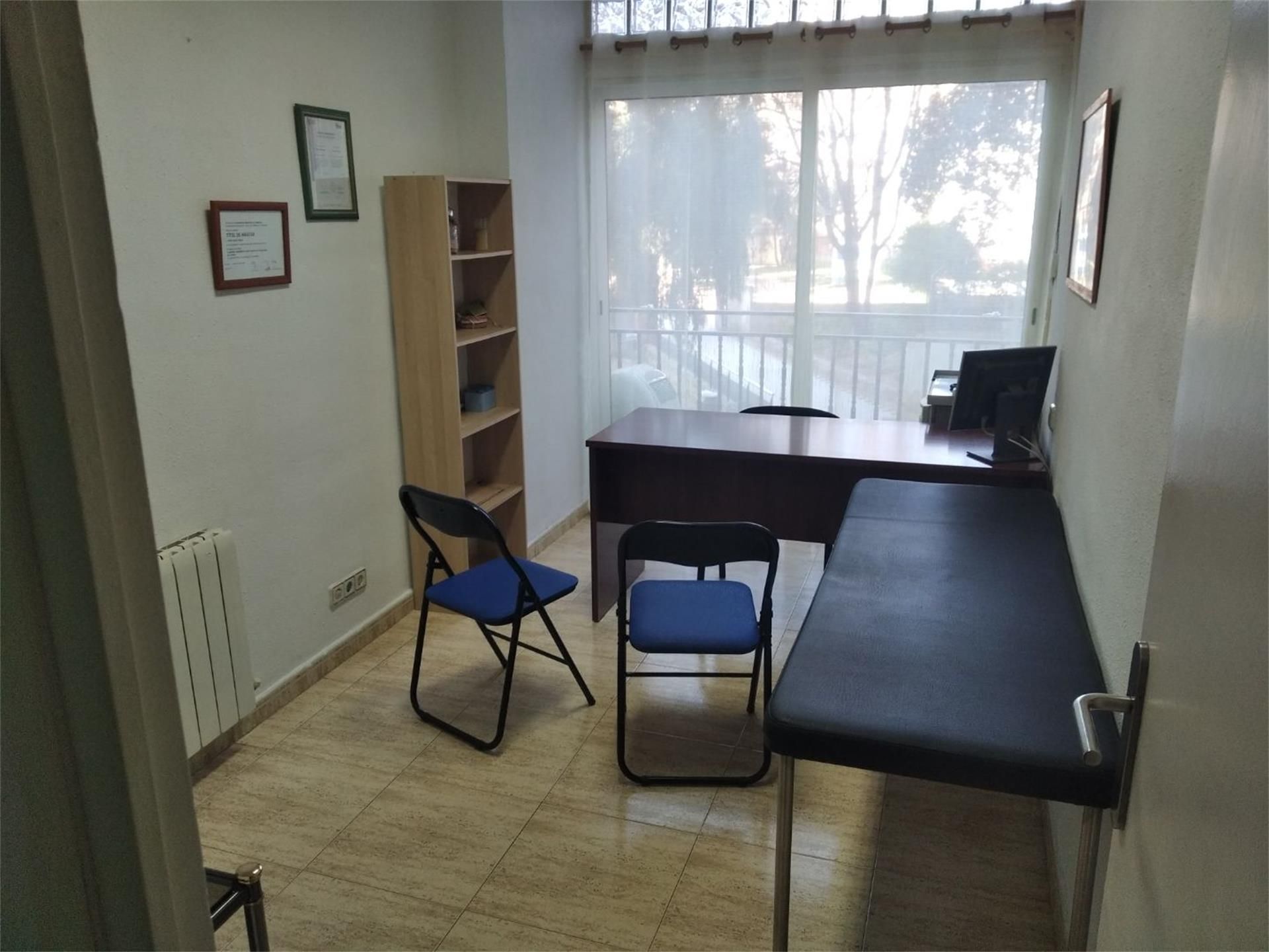 Oficina de lloguer a Avinguda de la Generalitat, 66, Riu Sud
