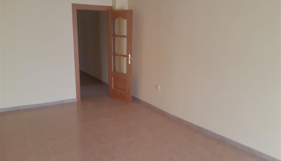 Photo 1 of Flat for sale in Calle Rocío Dúrcal, Dúrcal, Granada