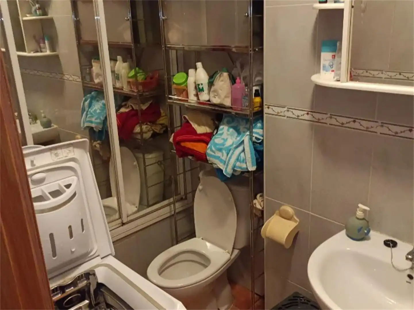 Flat for sale in Cl Rafael Sanchez y Enrique Magaña, El Real de San Vicente Bathroom of Flat for sale in El Real de San Vicente with Air Conditioner, Heating and Storage room