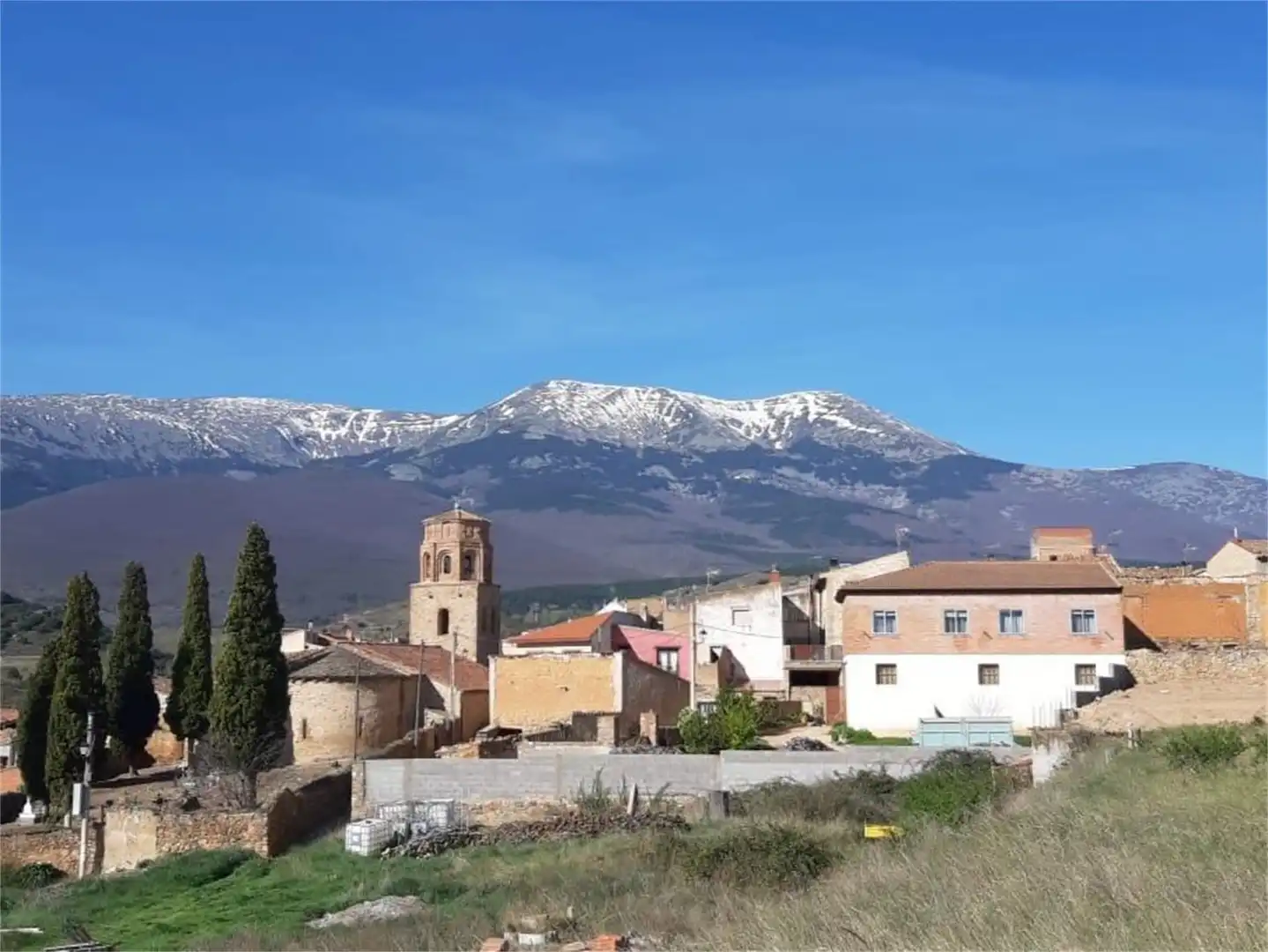 Vista exterior de Urbanitzable en venda en Litago