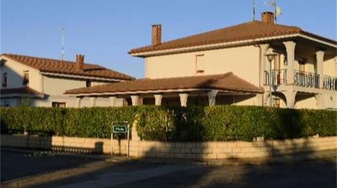 Casa o xalet en venda a Avenida Santo Domingo de Guzmán, 1011, Medina de Pomar, Burgos - imatge 2 Foto 2 de Casa o xalet en venda a Avenida Santo Domingo de Guzmán, 1011, Medina de Pomar, Burgos