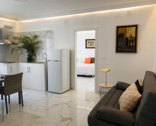 Sala d'estar de Apartament de lloguer en Úbeda amb Aire condicionat