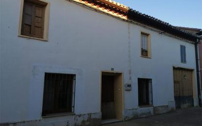 Viviendas y casas baratas en venta en Tierra de Campos (Zamora): Desde  € - Chollos y Gangas | fotocasa