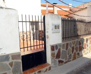 Single-family semi-detached for sale in Los Hinojosos  