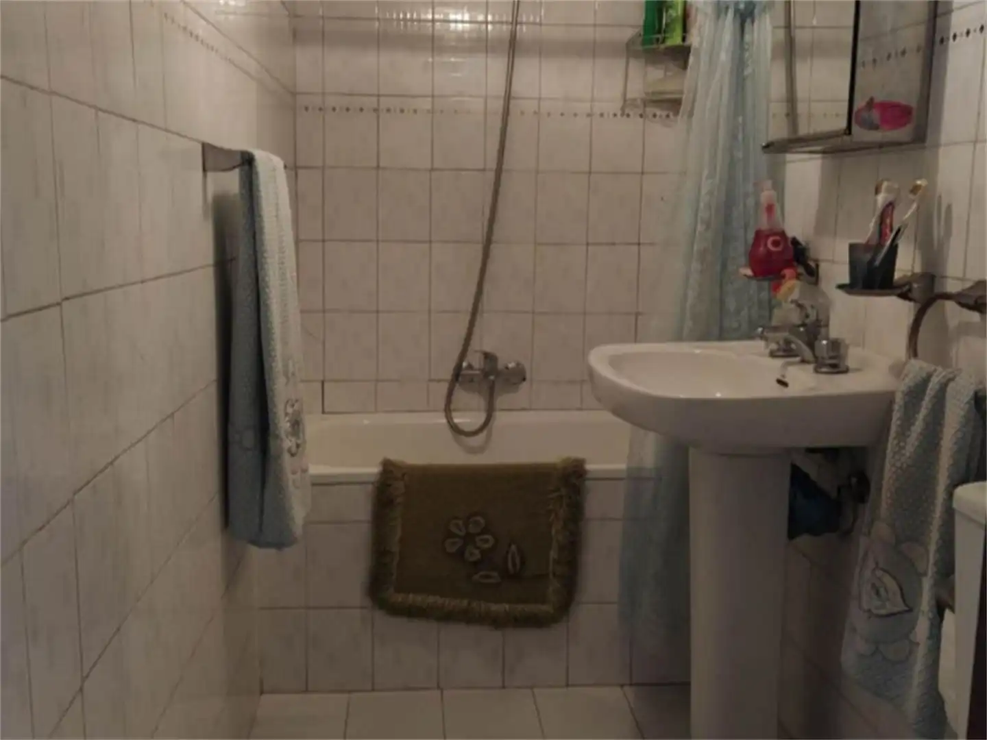 Finca rústica en venta en Calle Bajero Morales, 19, Corporales Baño de Finca rústica en venta en Corporales con Calefacción, Jardín privado y Terraza