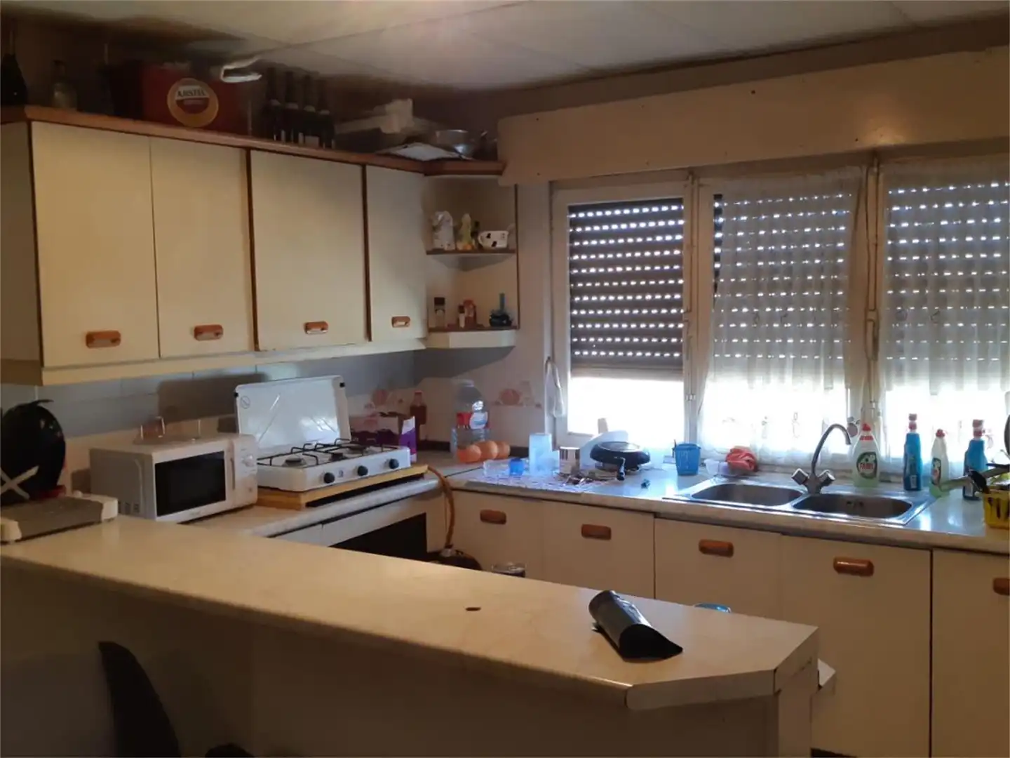 Casa o xalet en venda a Urbanización La Venta, 3, Becerril de Campos Cuina de Casa o xalet en venda en Becerril de Campos amb Calefacció, Jardí privat i Traster