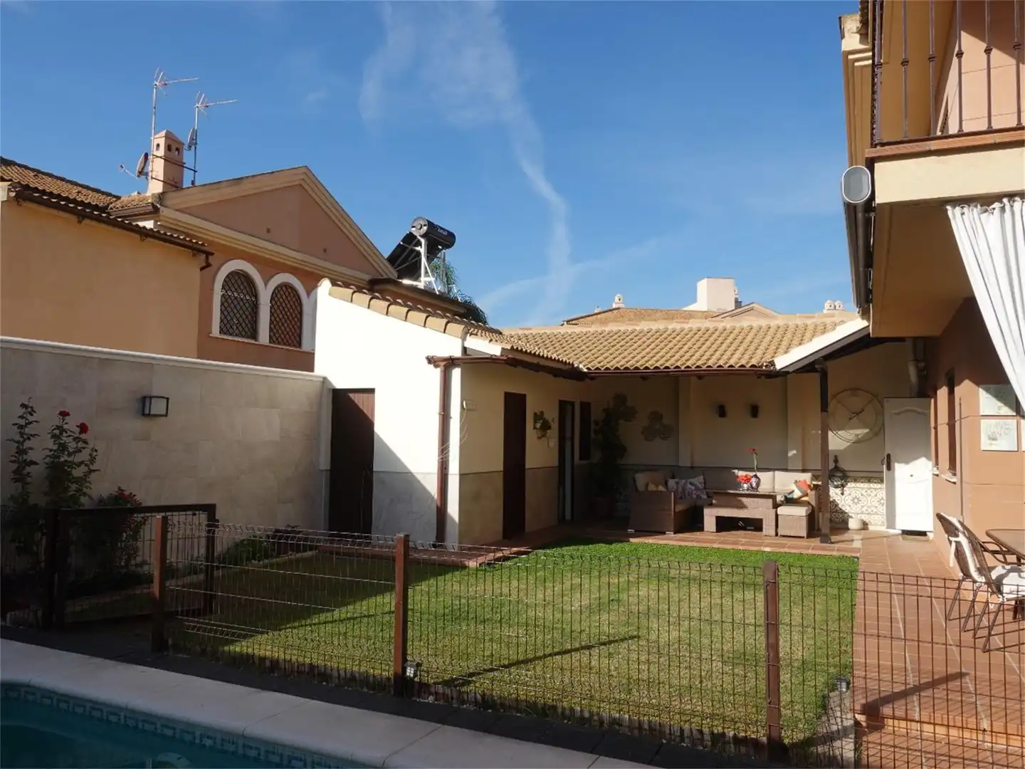 Jardí de Casa o xalet en venda en Utrera amb Aire condicionat, Calefacció i Jardí privat