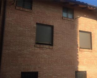 Exterior view of Single-family semi-detached for sale in Santa Coloma