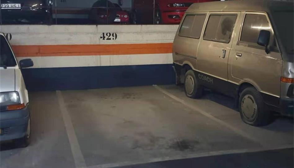 Garaje de alquiler en Calle de Alcorisa, Canillas, Madrid - imagen 1 Foto 1 de Garaje de alquiler en Calle de Alcorisa, Canillas, Madrid