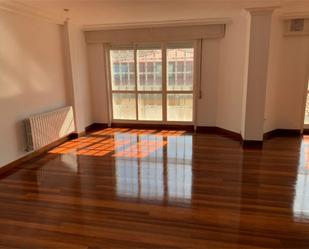 Living room of Flat for sale in Pontevedra Capital   with Terrace