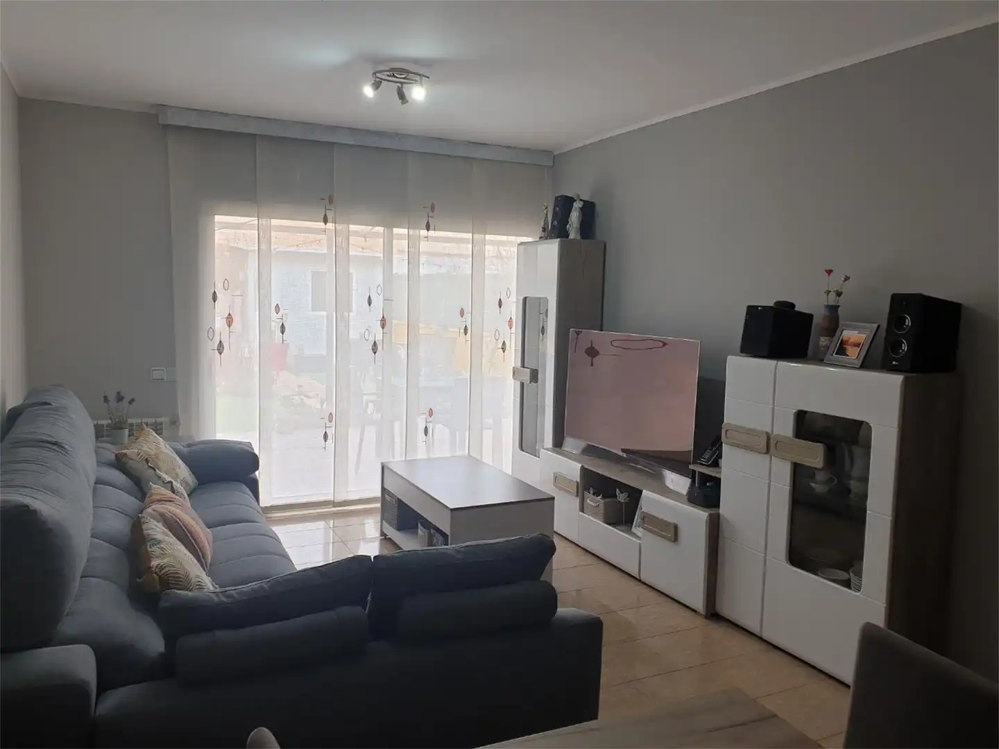 Flat for sale in Carrer Mercè Rodoreda, El Morell Living room of Flat for sale in El Morell with Air Conditioner, Heating and Private garden