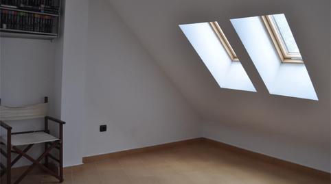 Foto 5 de Casa adosada en venta en Calle Sol, 59, Torreperogil, Jaén