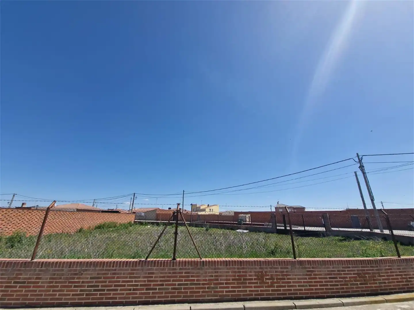 Finca rústica en venta en Calle la Paloma, 11, Tiñosillos Finca rústica en venta en Tiñosillos