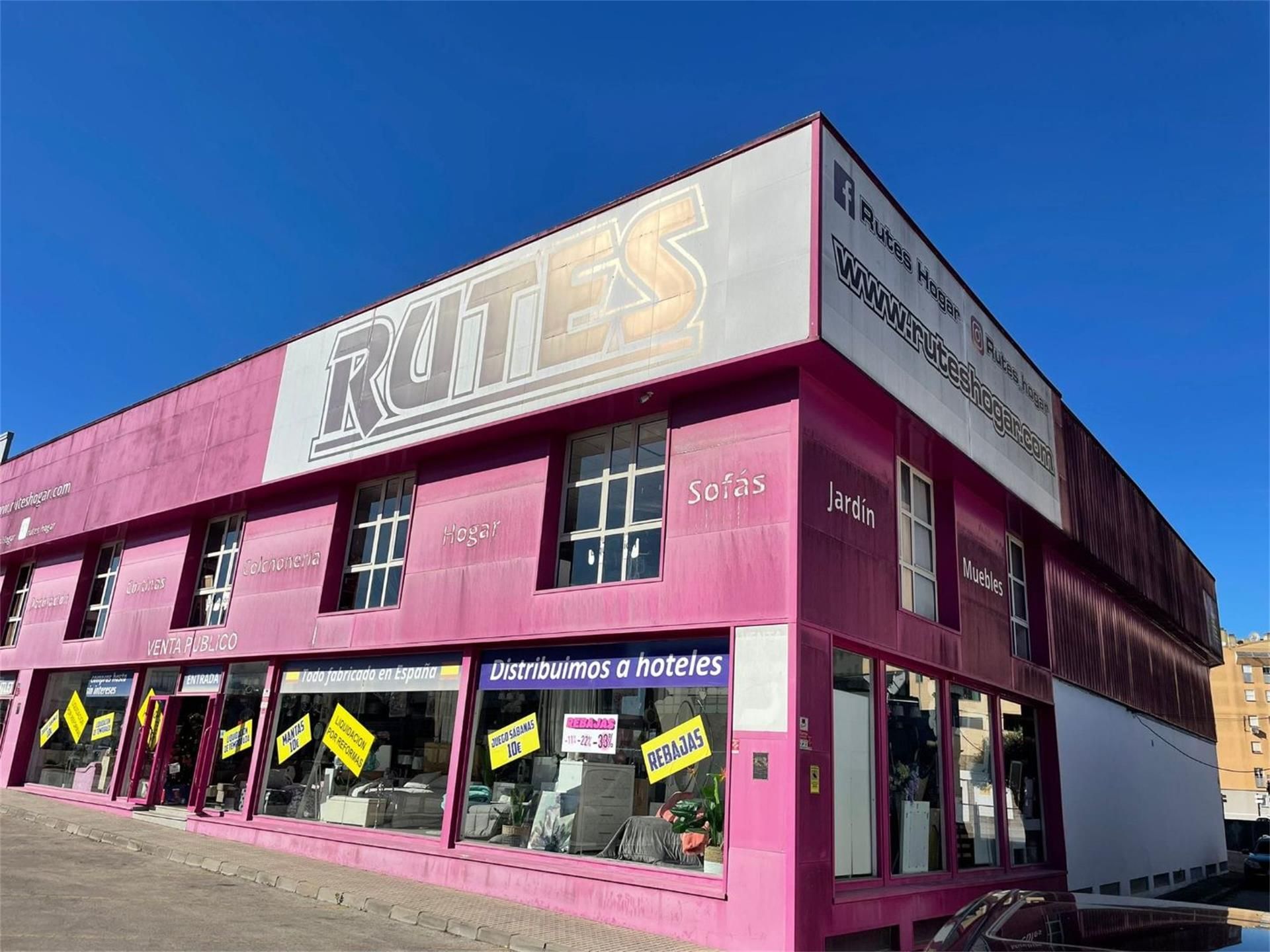 Industrial buildings for sale in Jerez de la Frontera