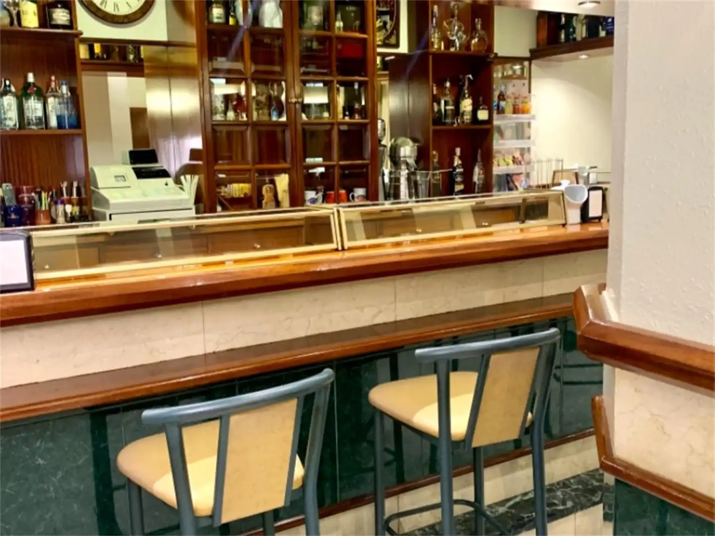 Local en venta en Getxo  con Aire acondicionado, Calefacción y Amueblado