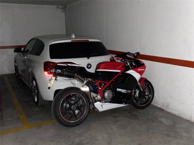 Garaje en Alquiler en Calle Músico Antonio Cabezas en Santa Rita