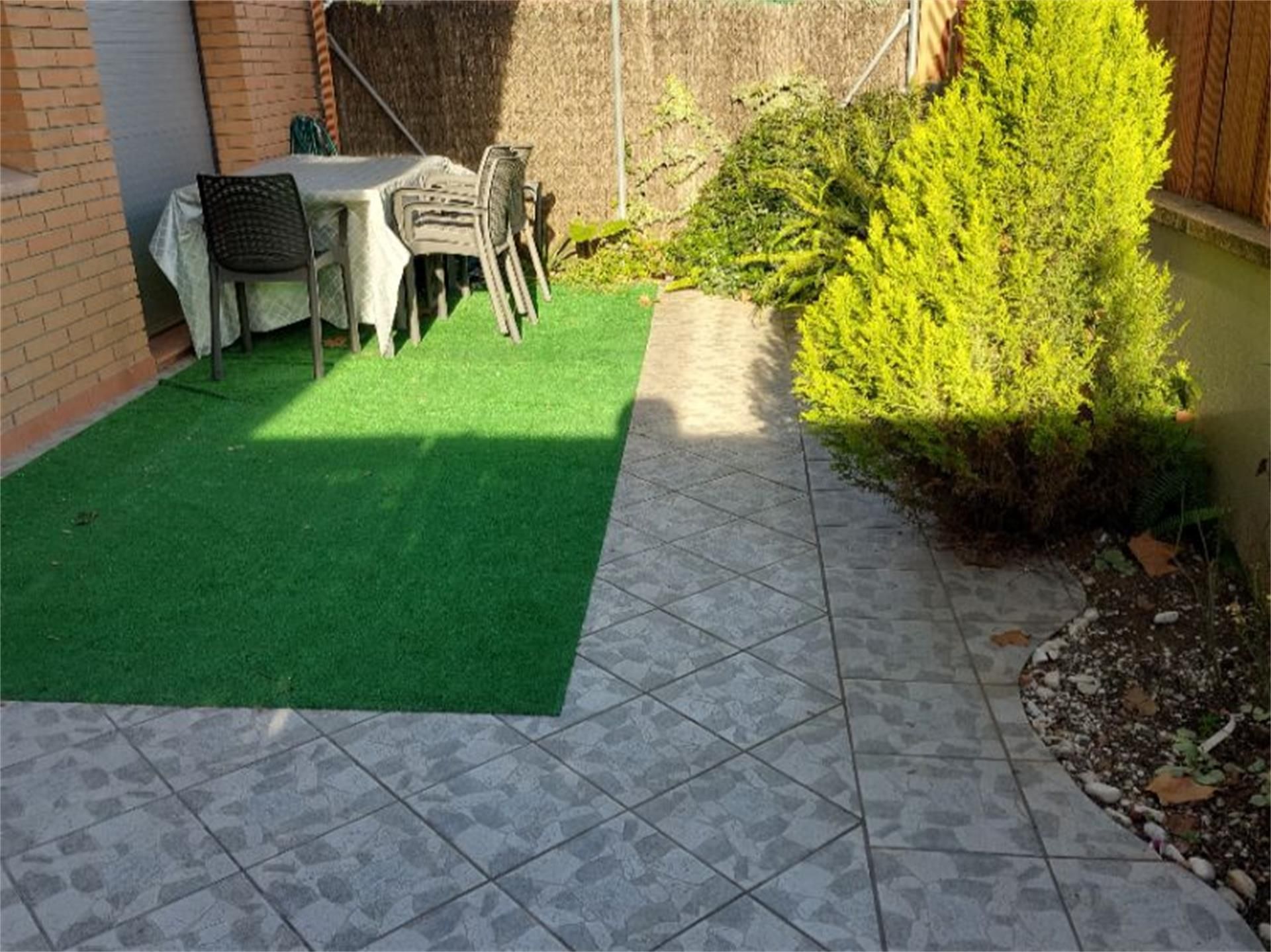 Terrassa de Pis en venda en Ripollet amb Aire condicionat