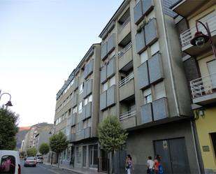 Exterior view of Flat for sale in O Barco de Valdeorras    with Terrace and Balcony