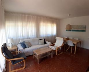 Wohnzimmer von Haus oder Chalet miete in Calafell mit Heizung, Privatgarten und Terrasse