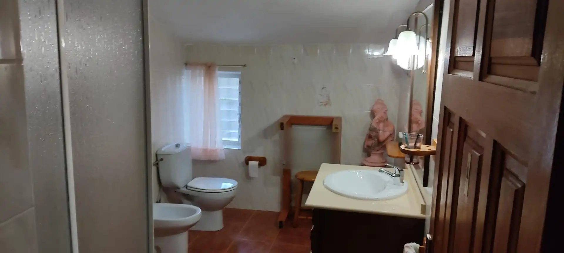 Einfamilien-Reihenhaus zum Verkauf in Yeste Badezimmer von Einfamilien-Reihenhaus zum Verkauf in Yeste mit Klimaanlage, Möbliert und Ofen