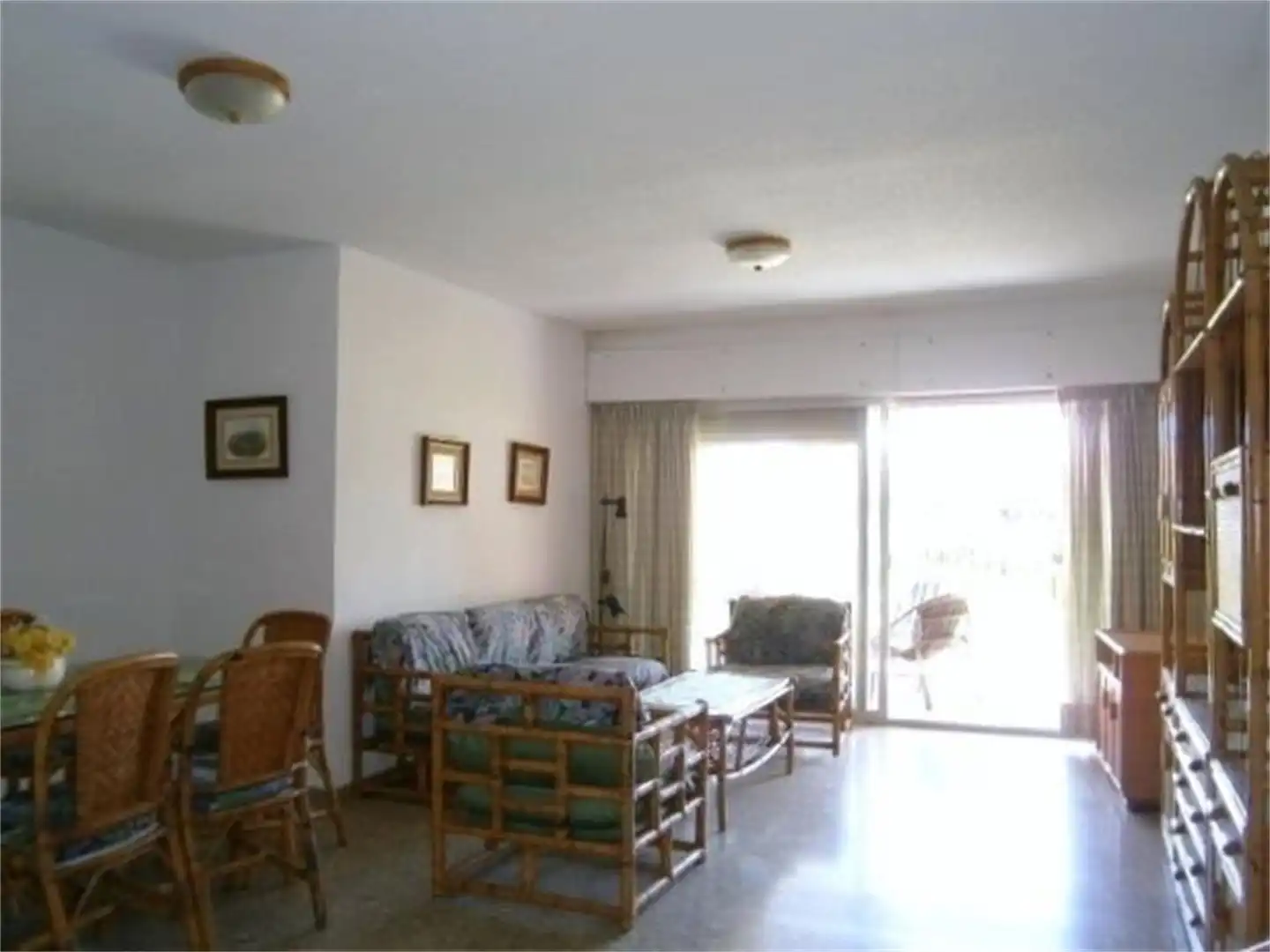 Sala de estar de Apartamento de alquiler en Gandia con Jardín privado, Terraza y Piscina