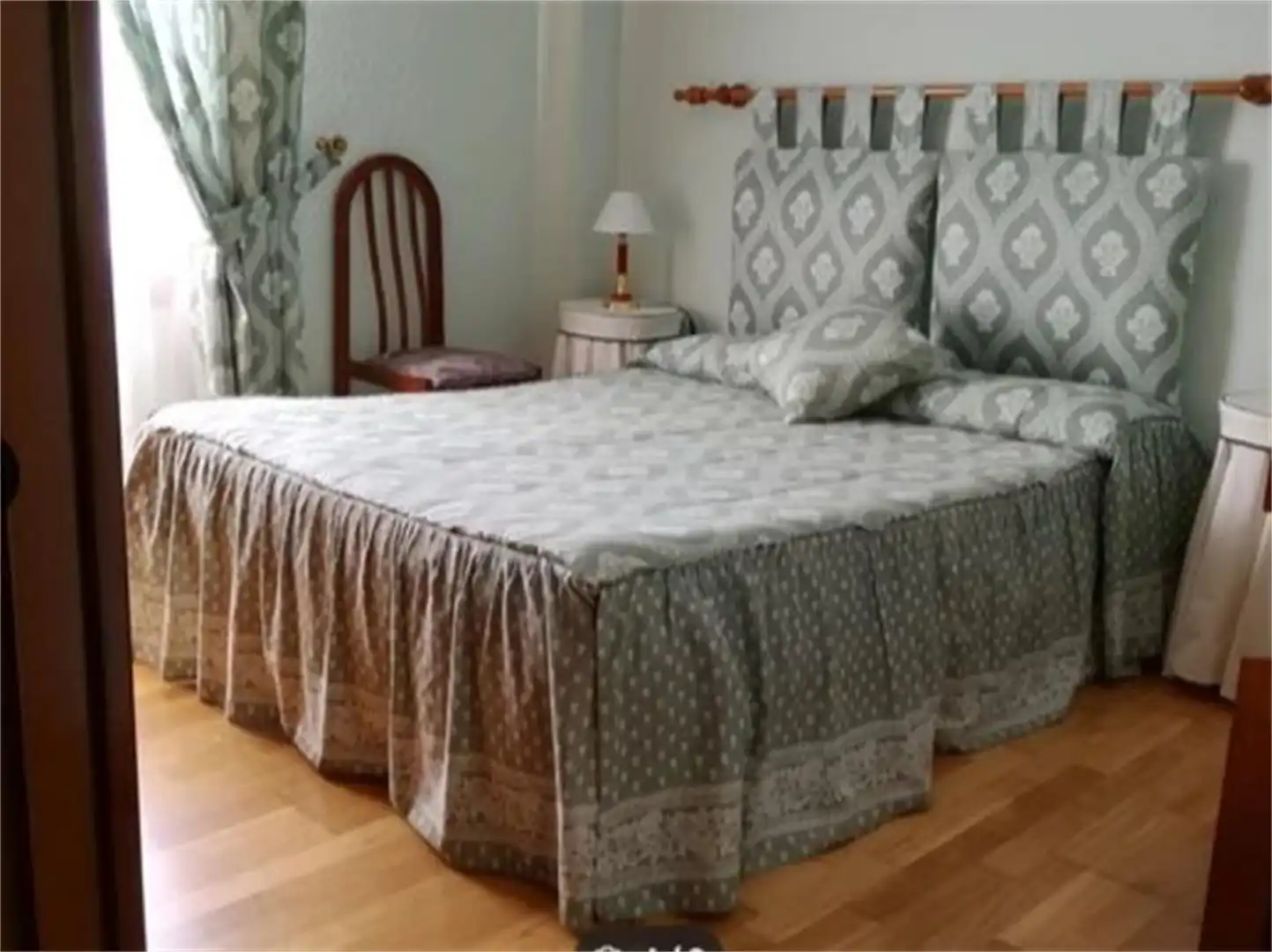 Bedroom of Flat for sale in Bilbao   with Furnished