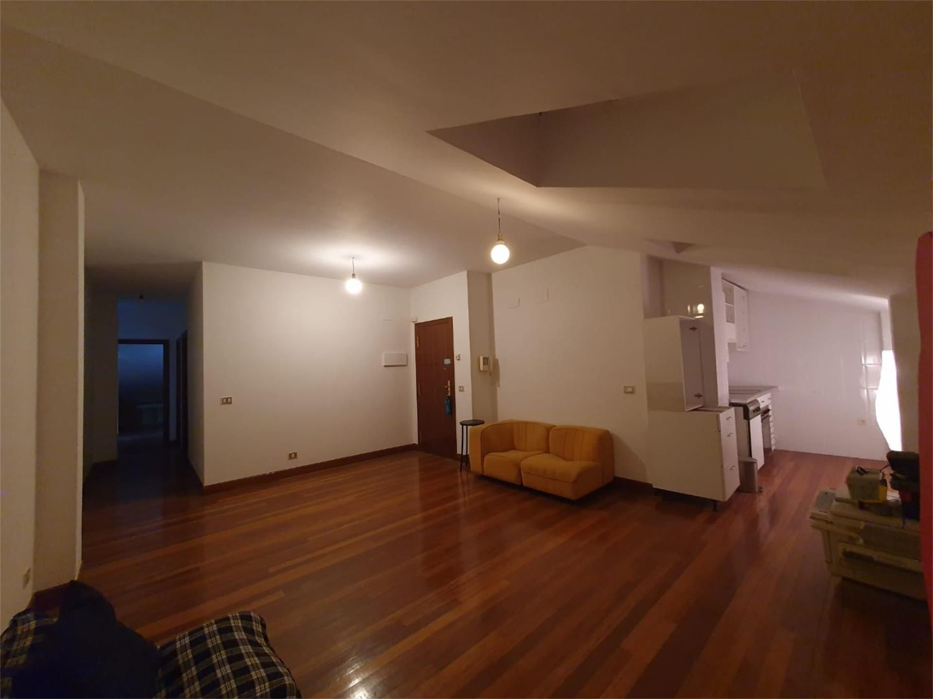 Sala d'estar de Local en venda en Bilbao 