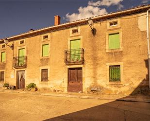 Vista exterior de Casa adosada en venda en El Royo   amb Balcó