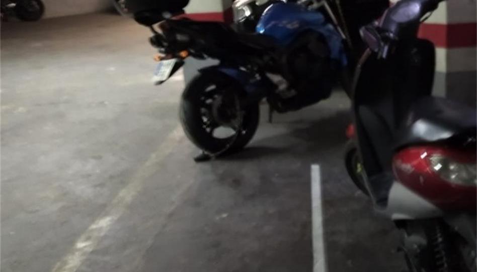 Garaje de alquiler en Calle de Jaime Beltrán, 30, La Raïosa, Valencia - imagen 1 Foto 1 de Garaje de alquiler en Calle de Jaime Beltrán, 30, La Raïosa, Valencia