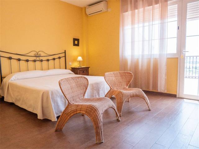 Casa-chalet en Alquiler en Calle Huerta en Orellana de la Sierra