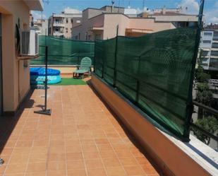 Swimming pool of Duplex for sale in Mataró  with Air Conditioner, Terrace and Balcony