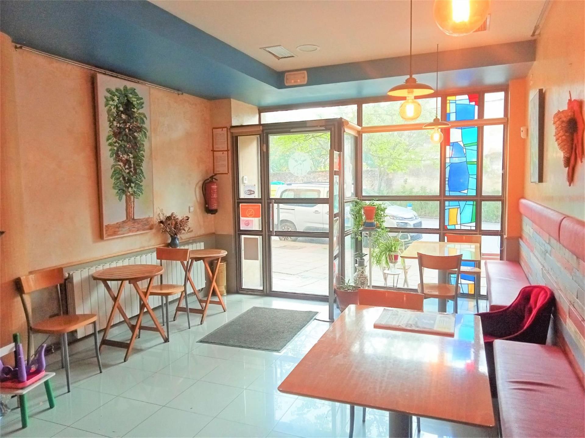 Premises for sale in Estella / Lizarra  with Air Conditioner, Heating and Furnished