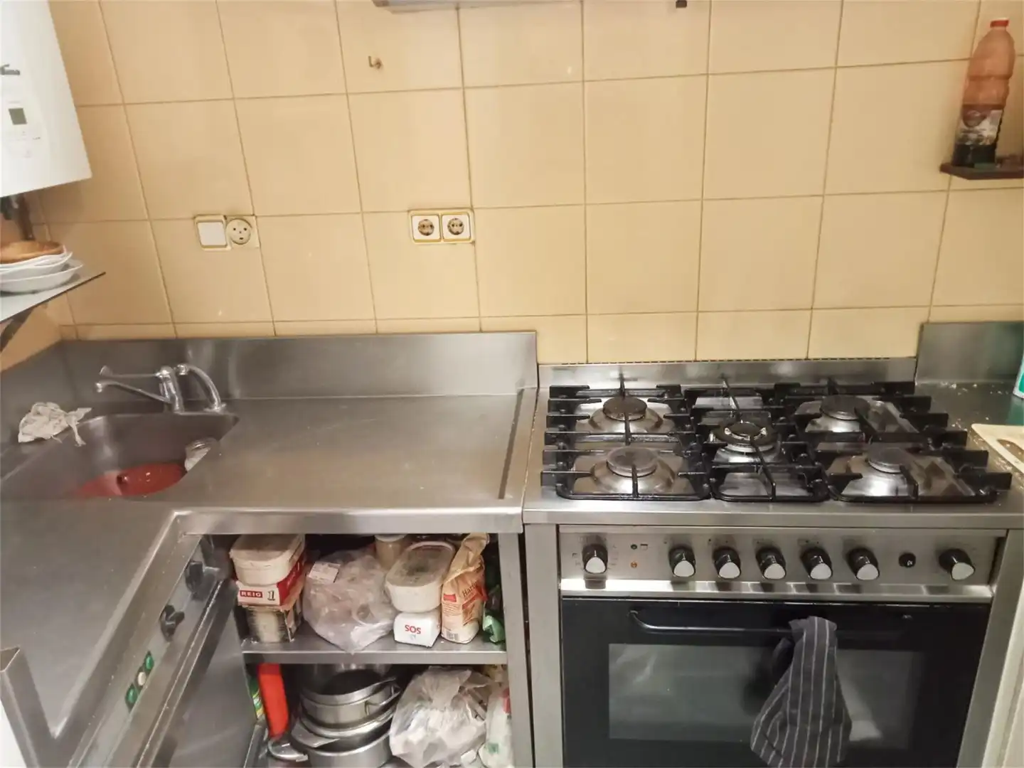 Kitchen of Commercial properties for sale in Estella / Lizarra  with Air Conditioner, Heating and Furnished