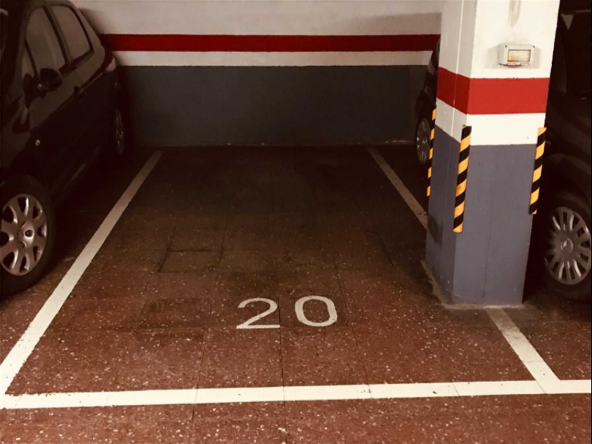 Parking of Garage for sale in Ugao- Miraballes