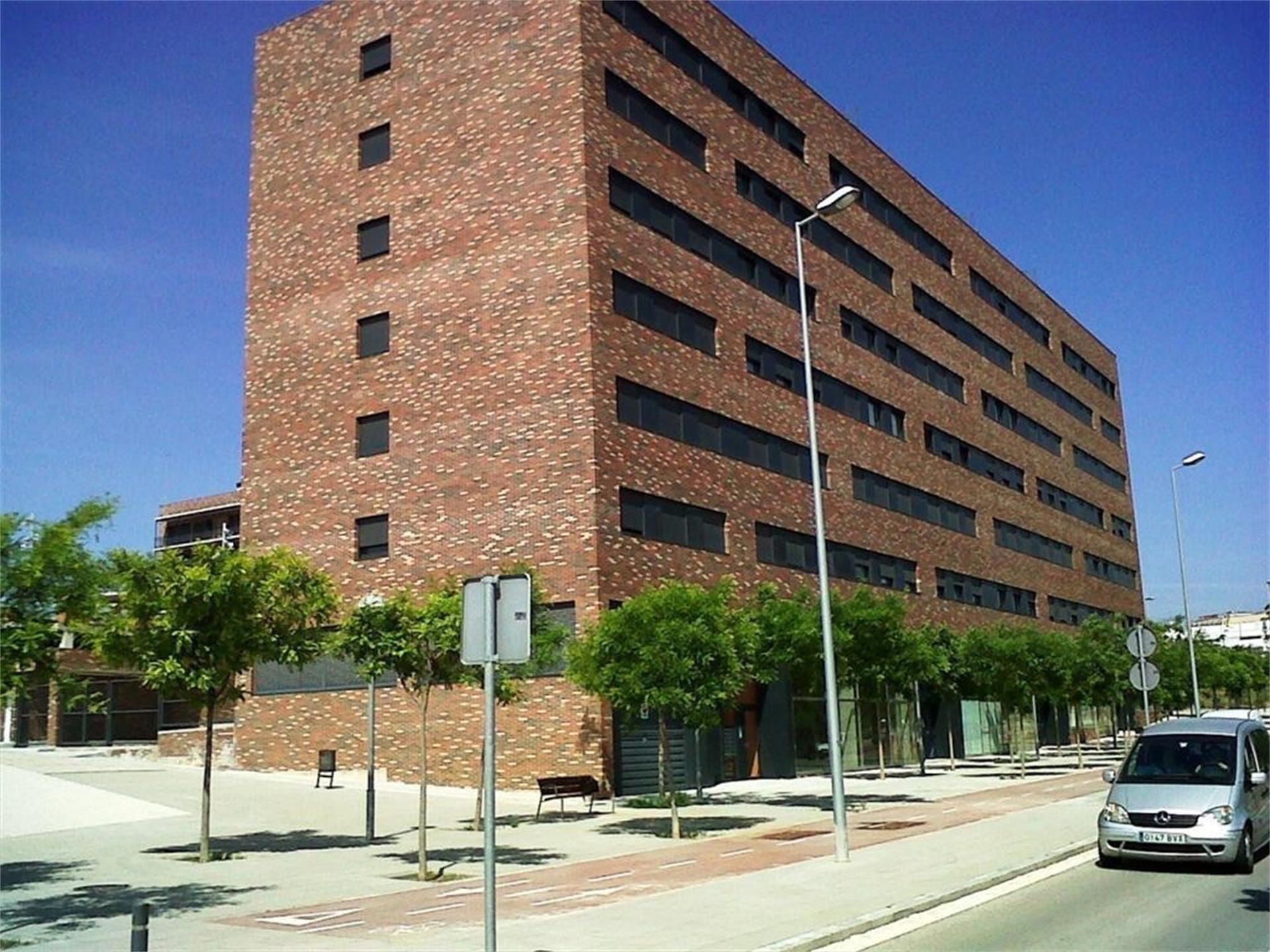 Exterior view of Garage for sale in Sabadell