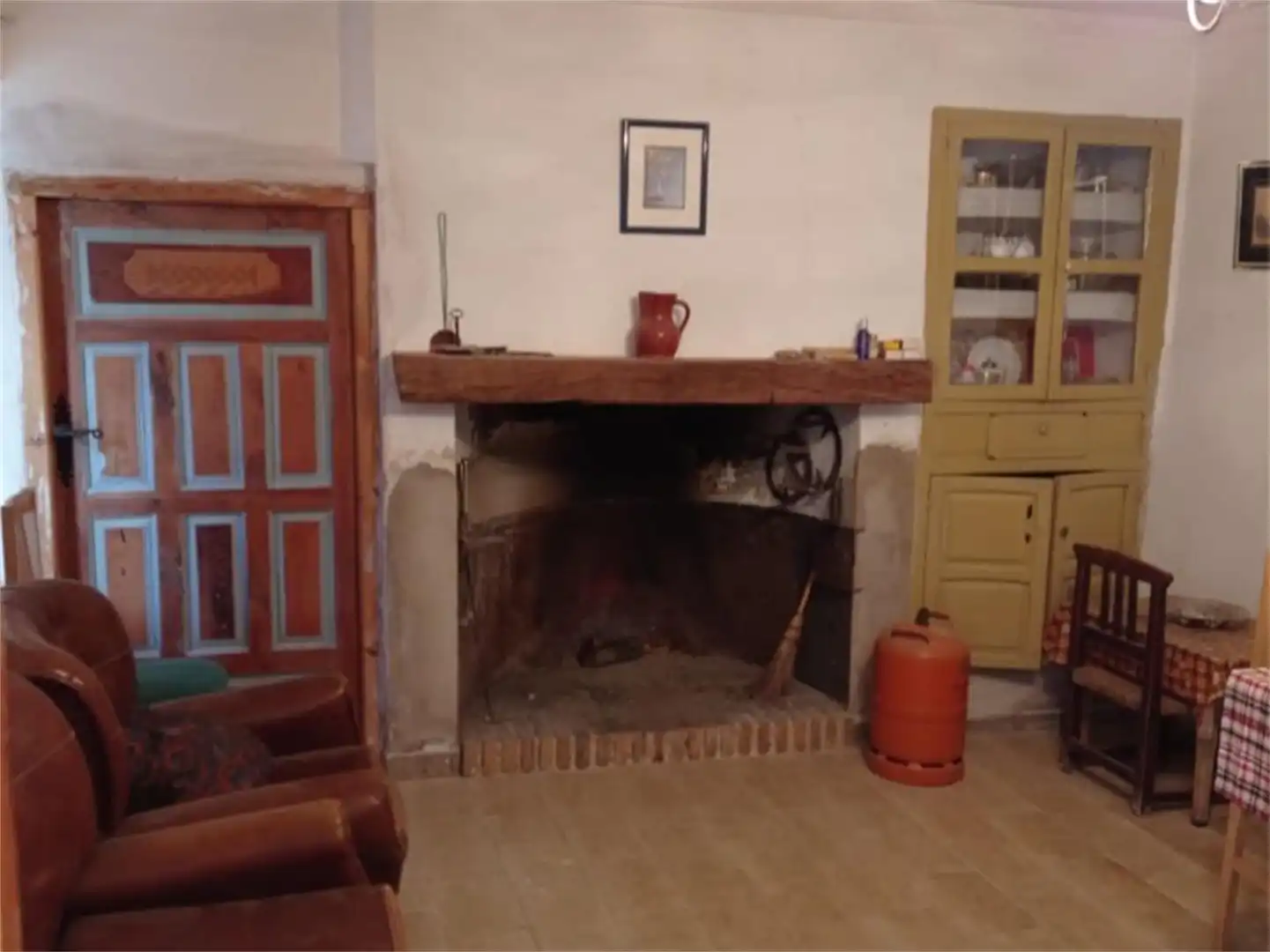 Casa adosada en venda a Letur, Letur Sala d'estar de Casa adosada en venda en Letur amb Jardí privat i Moblat