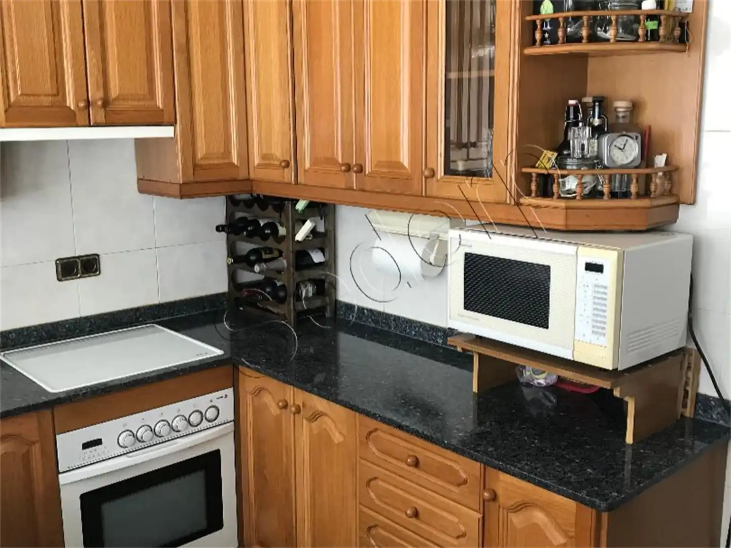 Flat for sale in Avinguda de Cornellà, 26, El Centre Kitchen of Flat for sale in Esplugues de Llobregat with Air Conditioner and Balcony