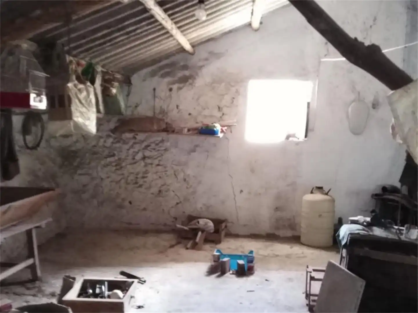 Casa adosada en venta en Almonacid del Marquesado con Calefacción y Amueblado