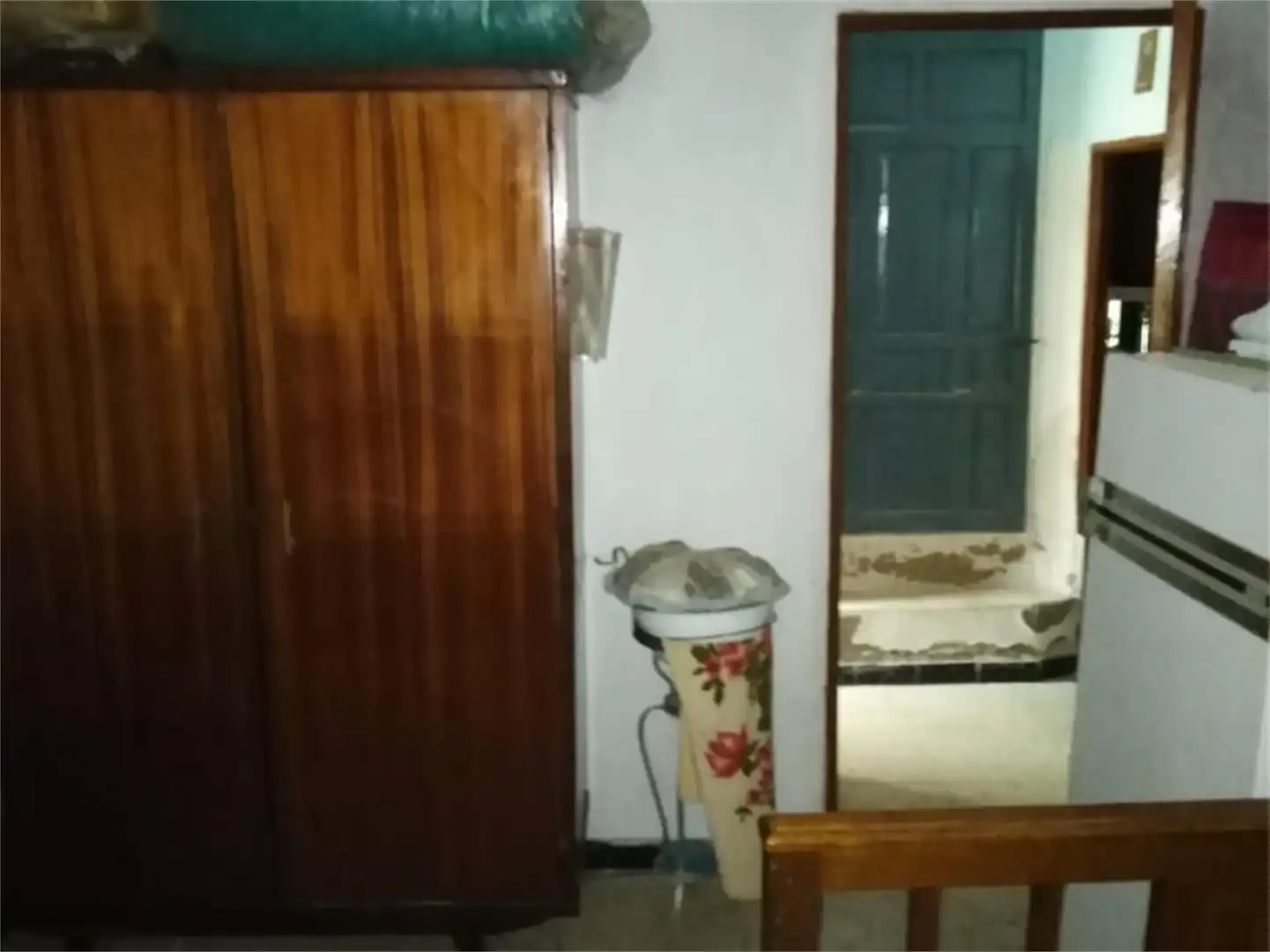Habitación de Casa adosada en venta en Almonacid del Marquesado con Calefacción y Amueblado